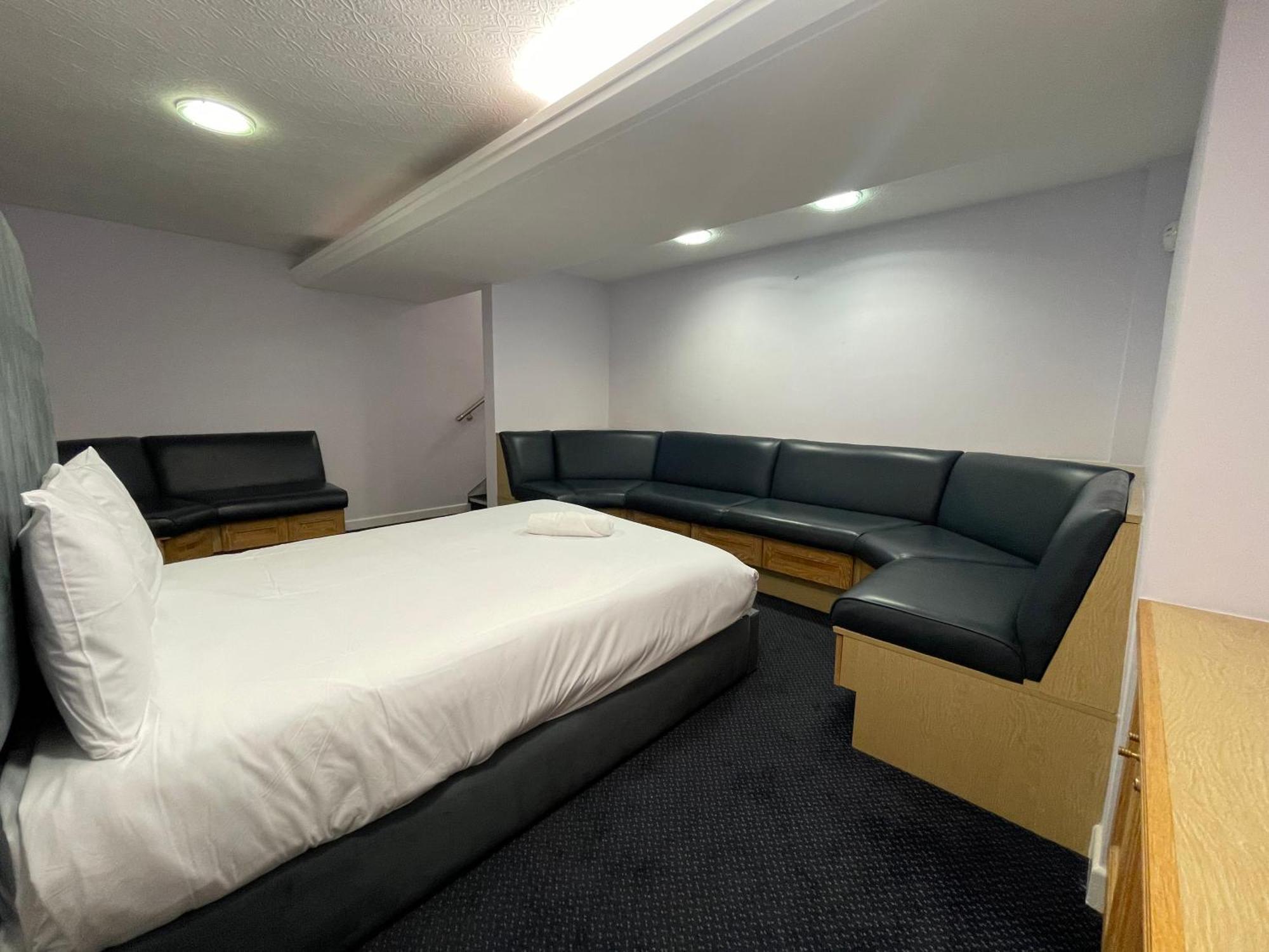 Tch Lodge Bolton Luaran gambar